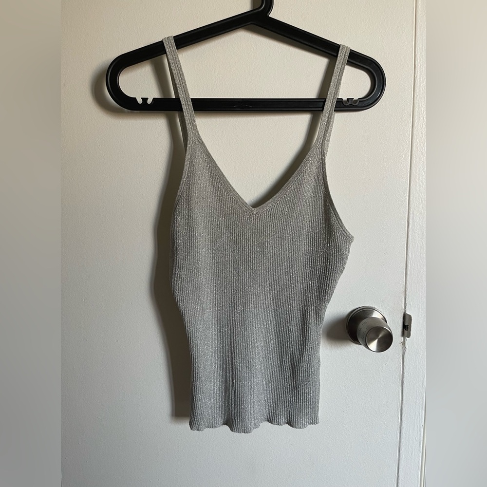 Grey Ribbed Knit Women's Top. Size M